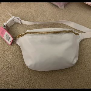 Stoney Clover x Target NWT white Fanny